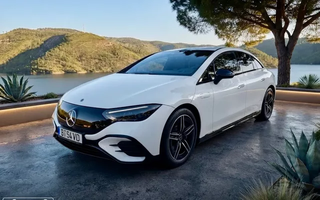 Mercedes-Benz EQE 350+ AMG Line