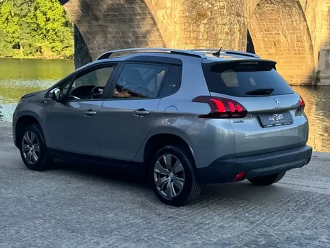 Peugeot 2008 1.6 BlueHDi Style