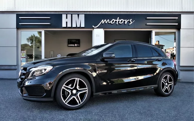 Mercedes-Benz GLA 180 d AMG Line