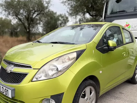 Chevrolet Spark 1.0 L