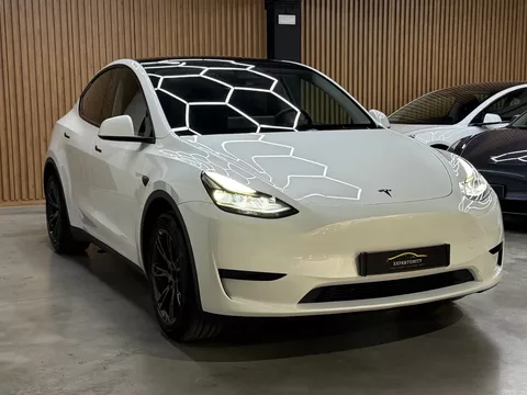 Tesla Model Y Long Range RWD