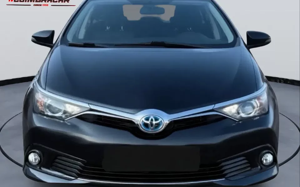 Toyota Auris Touring Sports 1.8 HSD Comfort +P.Sport+Navi