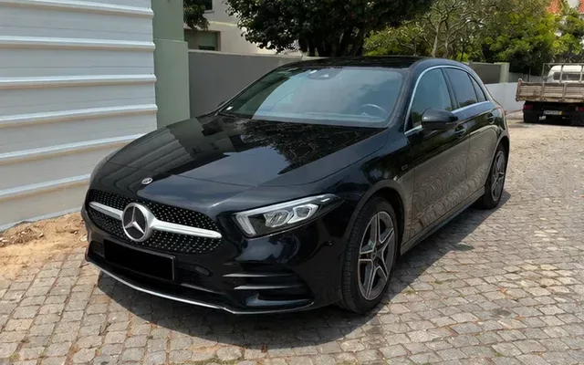 Mercedes-Benz A 250 e AMG Line