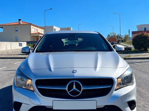 Mercedes-Benz CLA 180 d Urban