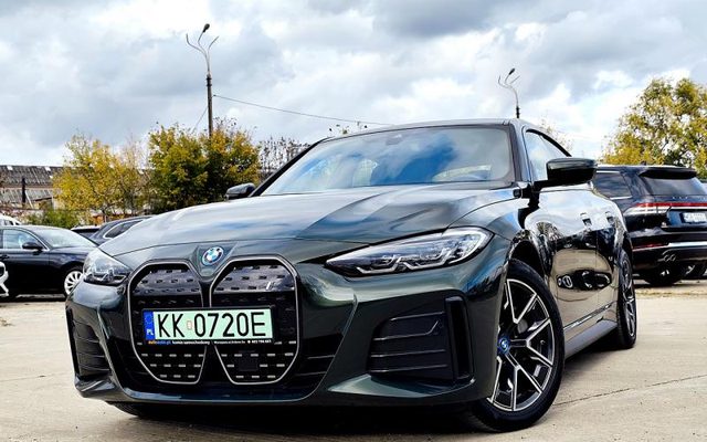 BMW i4 2024