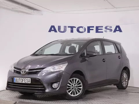Toyota Verso 1.6 D-4D 112CV FAP DESIGN 5 PLAZAS 5P # NAVI,CAMARA TRASERA
