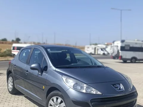 Peugeot 207 1.4 16V Open
