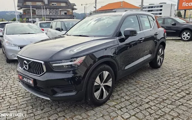Volvo XC 40 1.5 T5 PHEV Momentum Plus