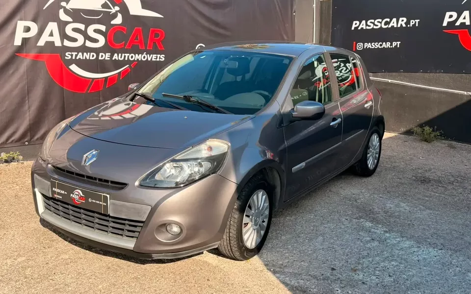 Renault Clio 1.2 16V Authentique