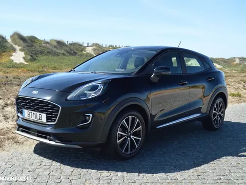 Ford Puma 1.0 EcoBoost Hybrid TITANIUM