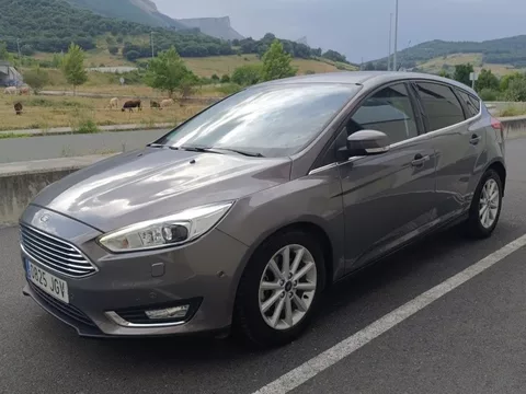 Vendido: FORD Focus Focus Sb. 2.0TDCi Auto-S&S Titanium Powershift - 10990€ en Basauri