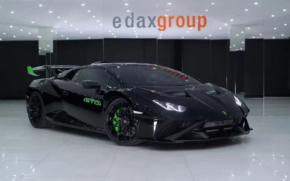 Lamborghini Huracán STO