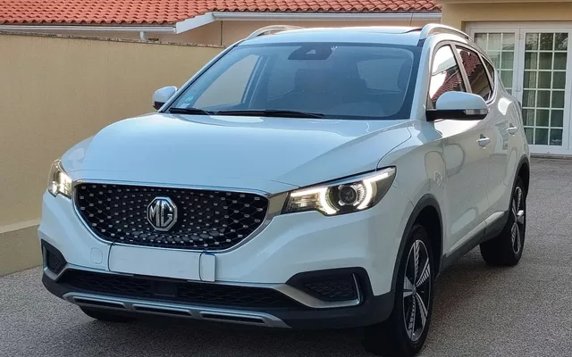 MG ZS
