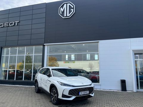 MG HS 2025