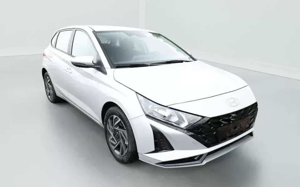 Hyundai i20 90 DCT Zéro km immatriculé