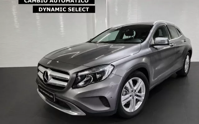 MERCEDES-BENZ Clase GLA GLA 180 7G-DCT Urban 7G-DCT