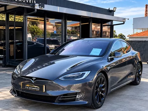 Tesla Model S Long Range AWD