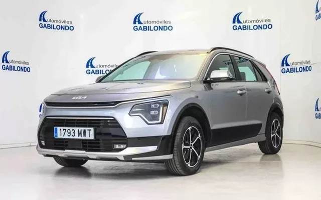 KIA Niro 1.6 GDi HEV 95kW (129CV) Drive
