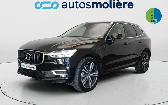 T8 Momentum AWD Auto 299 kW (407 CV)