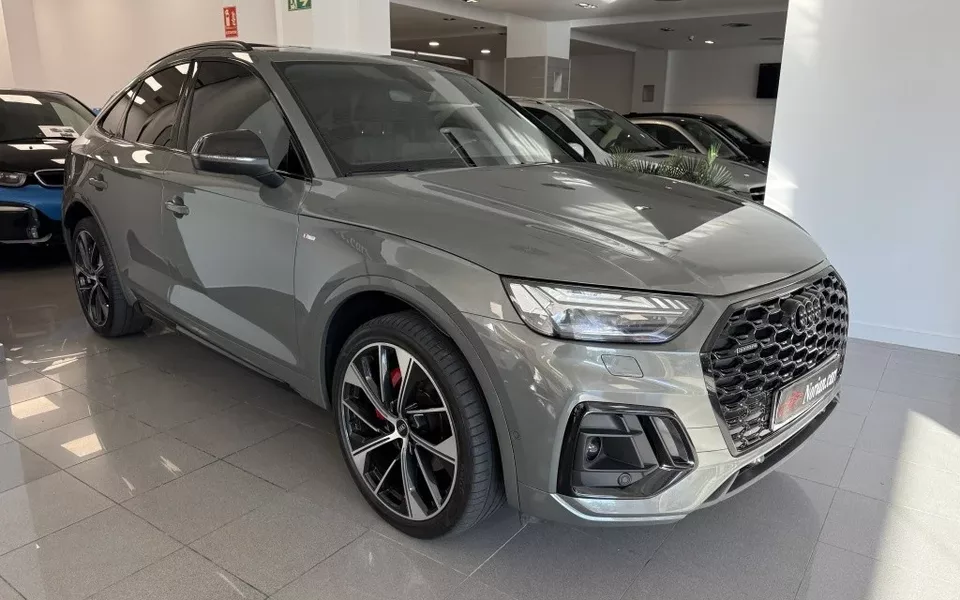AUDI Q5 Q5 Sportback 40 TDI quattro-ultra Black line S tronic 150kW