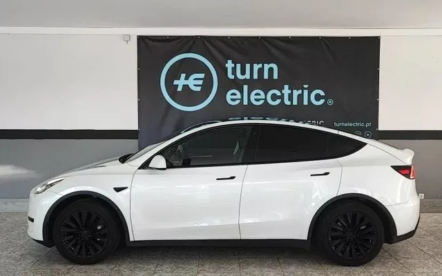 Tesla Model Y Tração Traseira