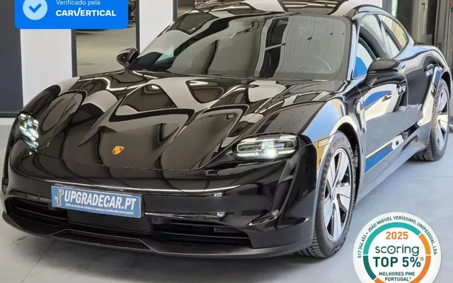 Porsche Taycan 4