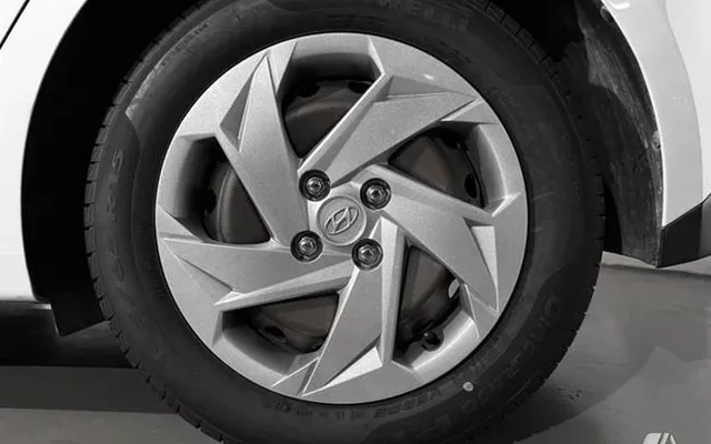 HYUNDAI i20 Nuevo 1.2 MPI 62 kW (84 CV) MT5 2WD Sense