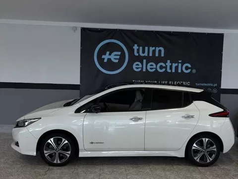 Nissan Leaf Tekna ProPilot Park