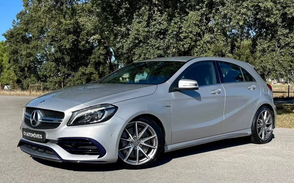 Mercedes-Benz A 45 AMG 4Matic Speedshift 7G-DCT