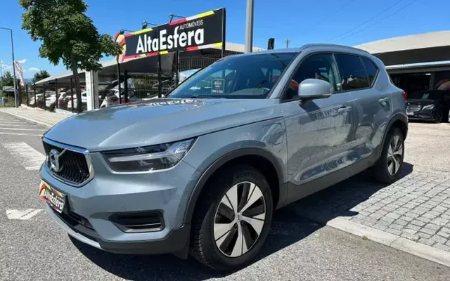 Volvo XC 40 2020 T5 Twin Engine Momentum Pro