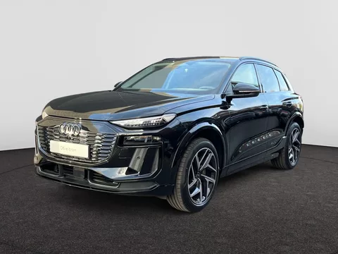 AUDI Q6 e-tron Sline 55 Quattro BusinessPlus Trekhaak 21"