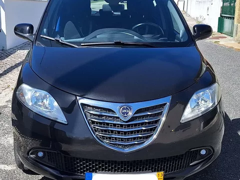 Lancia Ypsilon 1.2 S&S Silver