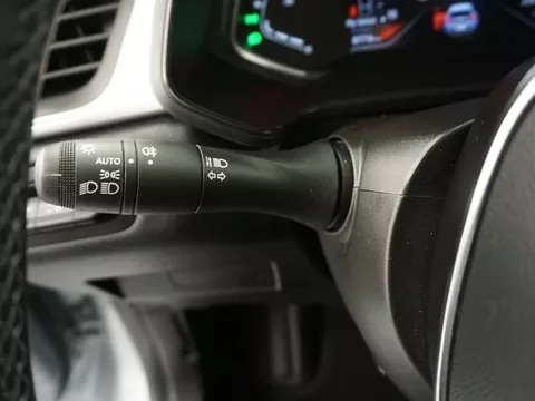 RENAULT Captur CAPTUR 1.3 TCE 103KW TECHNO EDC 140 5P
