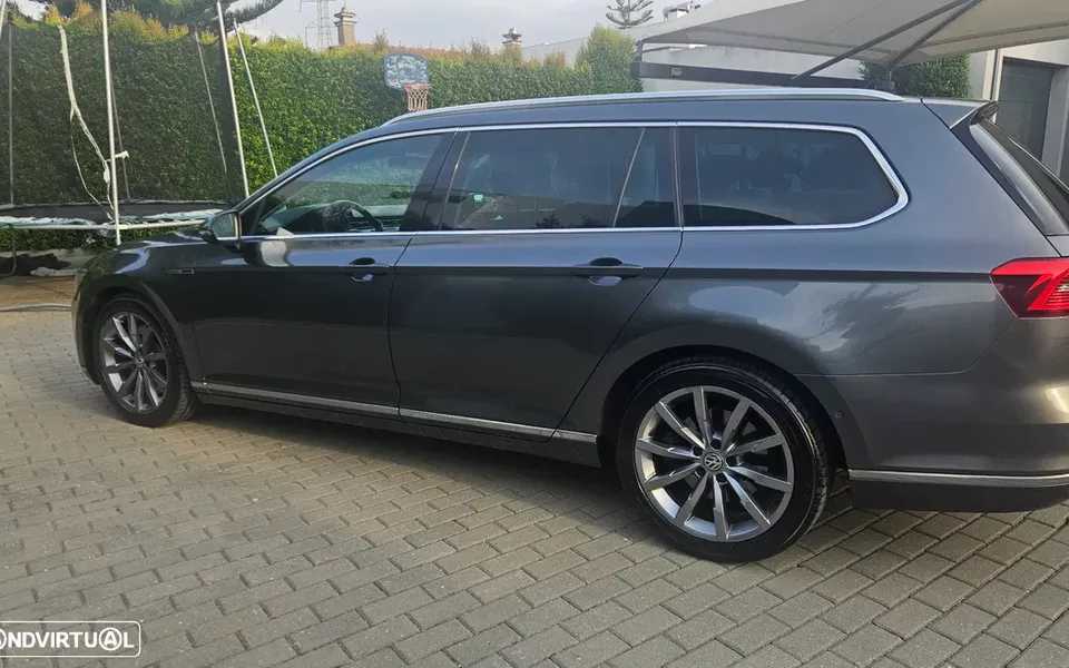 VW Passat Variant 2.0 TDi Highline DSG 4Motion