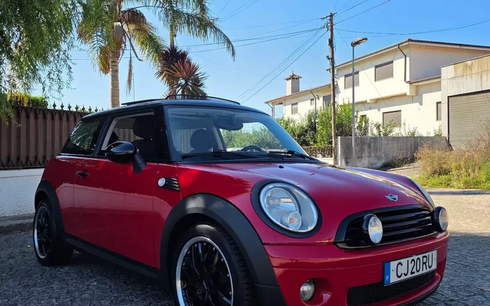 MINI 3 Portas
