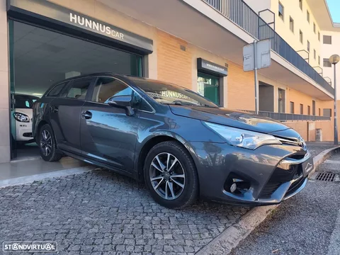 Toyota Avensis Touring Sports 1.6 D-4D Exclusive