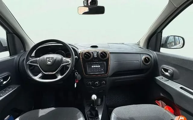 DACIA Lodgy Laureate TCE 85kW (115CV) 7Pl