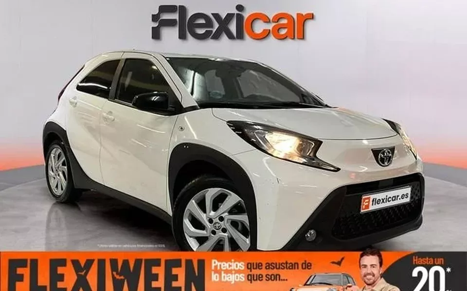 TOYOTA Aygo 1.0 VVT-I 72CV Chic - 14490€ en Paterna