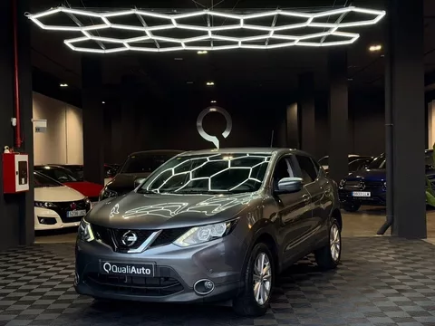 NISSAN Qashqai Qashqai 1.2 DIG-T N-Vision 4x2