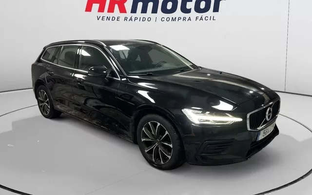 VOLVO V60 V60 B4 Momentum Pro Aut.