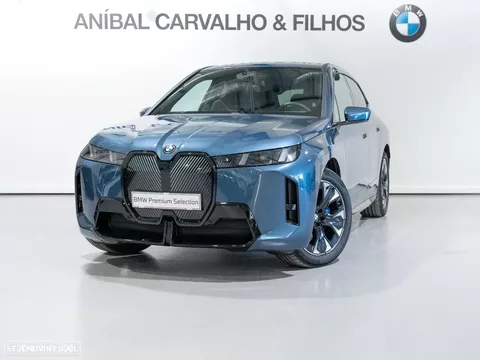 BMW iX xDrive 45 Pack Desportivo