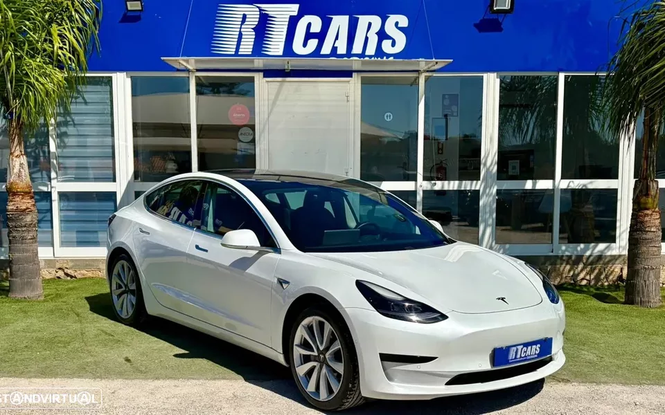 Tesla Model 3 Standard Range Plus RWD