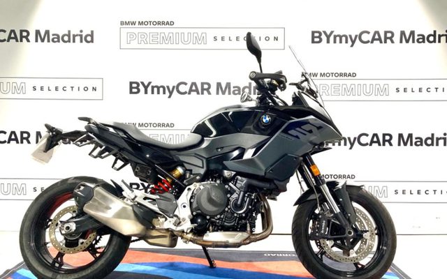 BMW Motorrad F 900 XR
