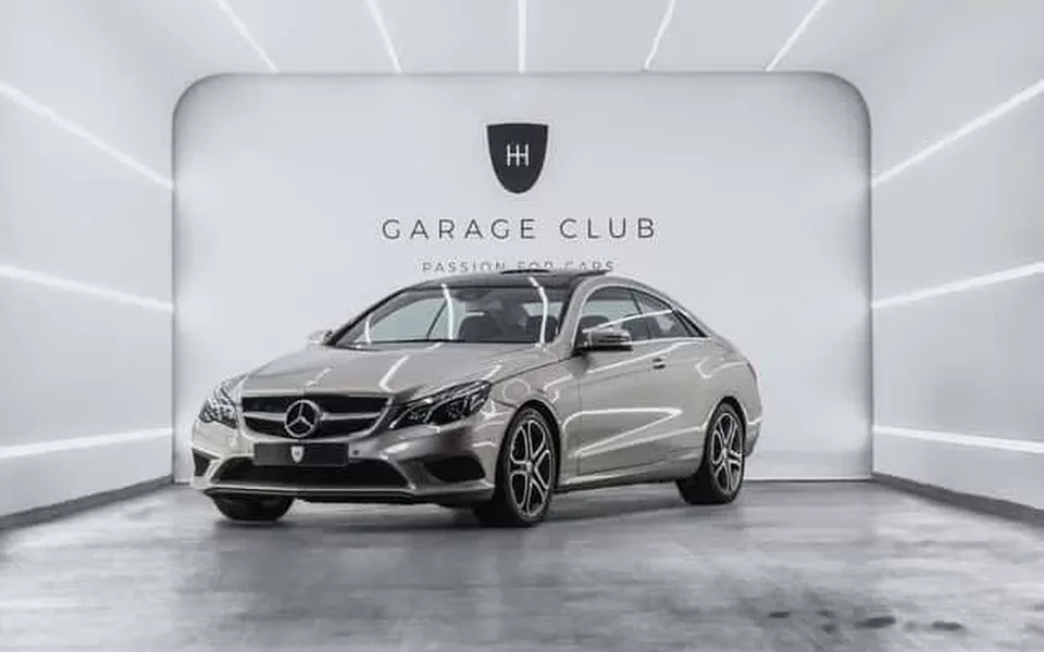 MERCEDES-BENZ 220 220 SE