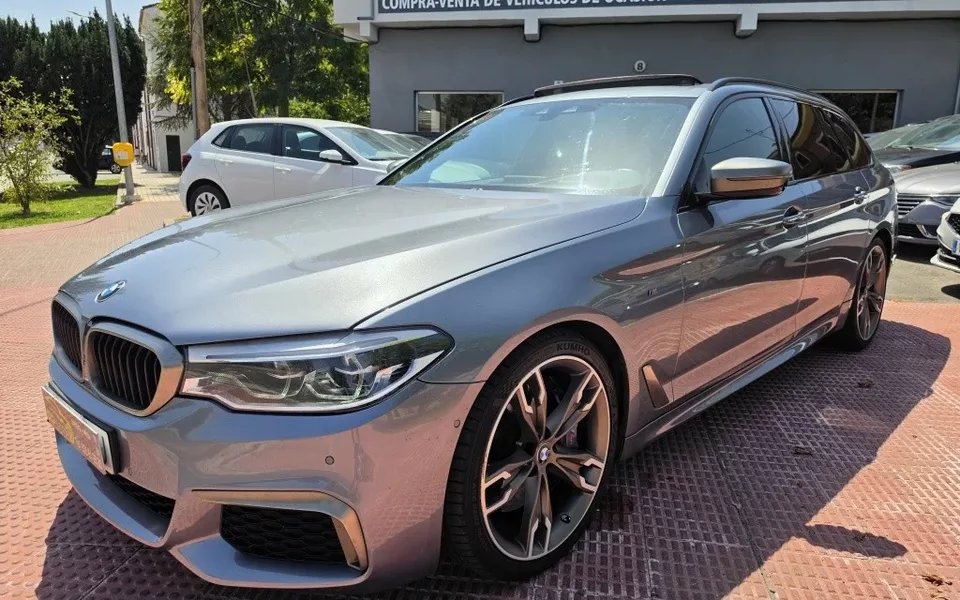 BMW Serie 5 M550dA Touring xDrive