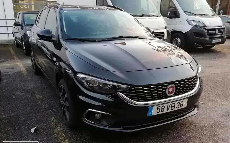 Fiat Tipo Station Wagon 1.6 M-Jet Lounge Tech DCT