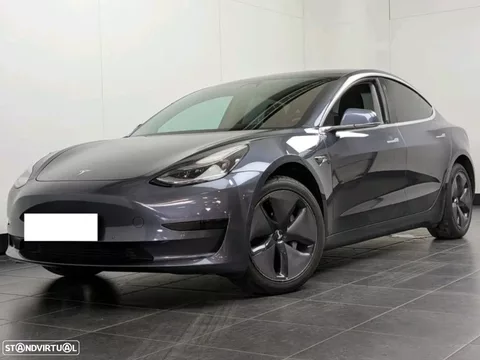Tesla Model 3 Standard Range Plus RWD