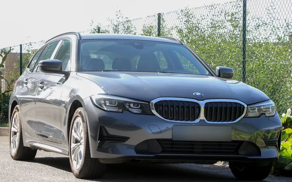 BMW 330 e xDrive Aut. Sport Line