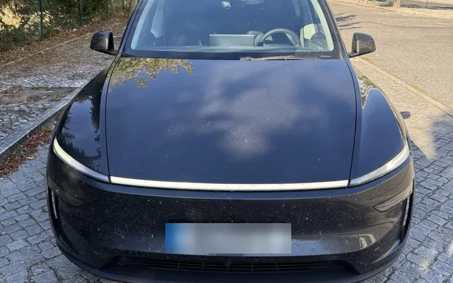 Tesla Model Y Long Range Tração Integral