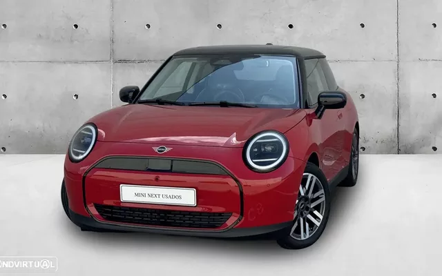 MINI 3 Portas Cooper E Classic L